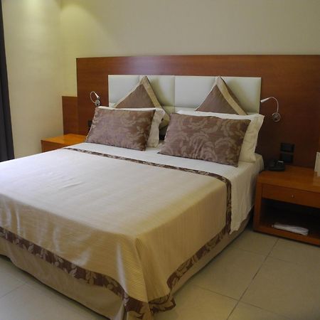 Hotel Agora Sure Hotel Collection By Best Western Lago Patria Ngoại thất bức ảnh