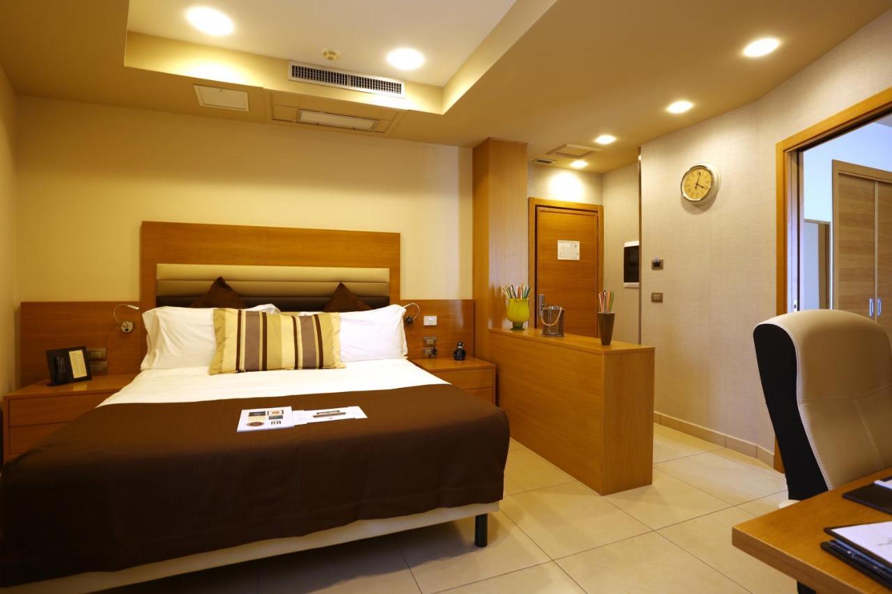 Hotel Agora Sure Hotel Collection By Best Western Lago Patria Ngoại thất bức ảnh