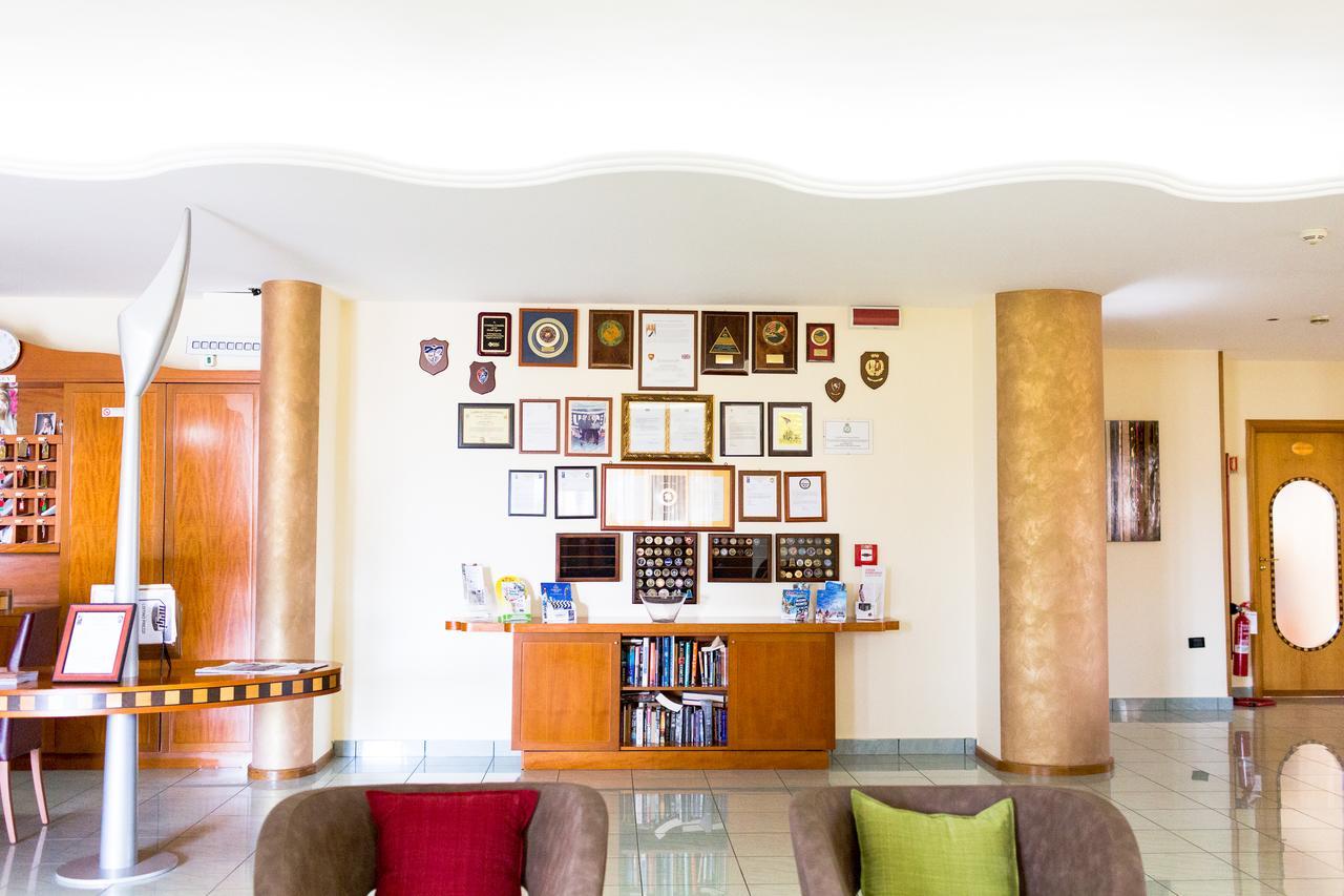 Hotel Agora Sure Hotel Collection By Best Western Lago Patria Ngoại thất bức ảnh